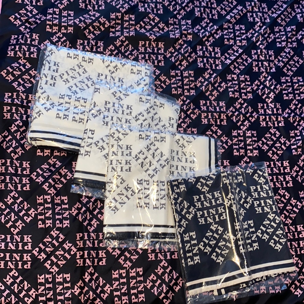 Thomas Pink Silk Pocket Squares Bundle